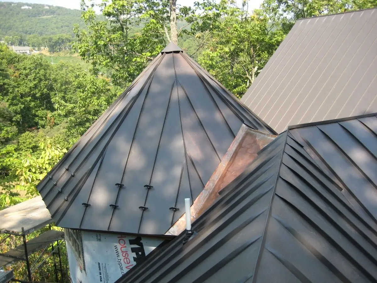 Professional Roof Tarp Installation by Craftsman Roofing in Massillon